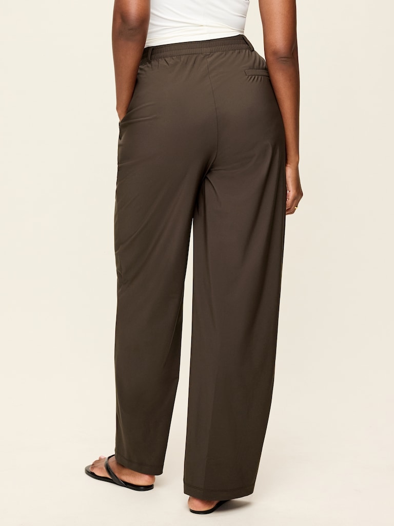 High-Waisted SleekTech Trouser Pants