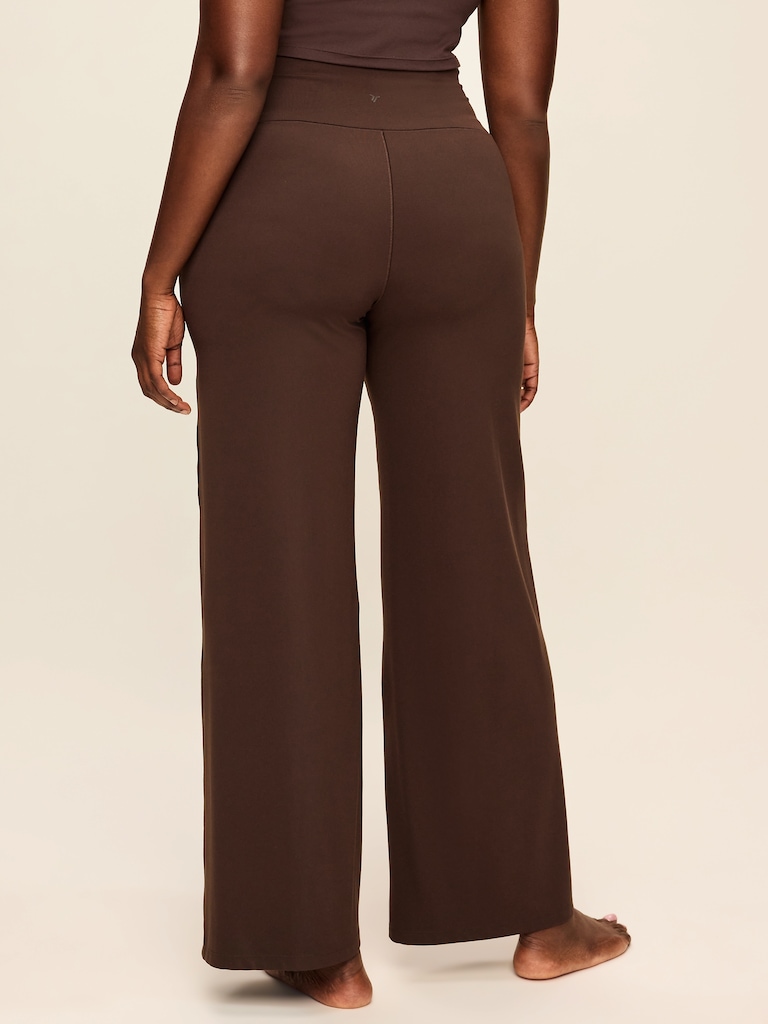 High-Waisted StudioSmooth Wide-Leg Pants