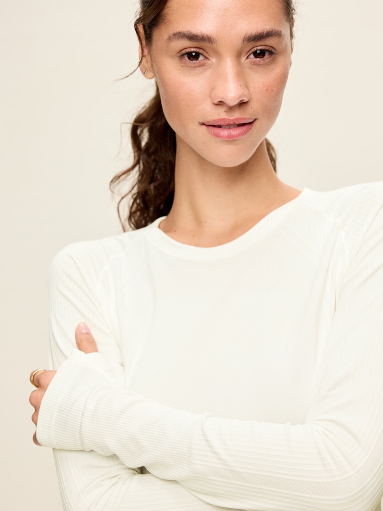 Fluid Seamless Fitted Top