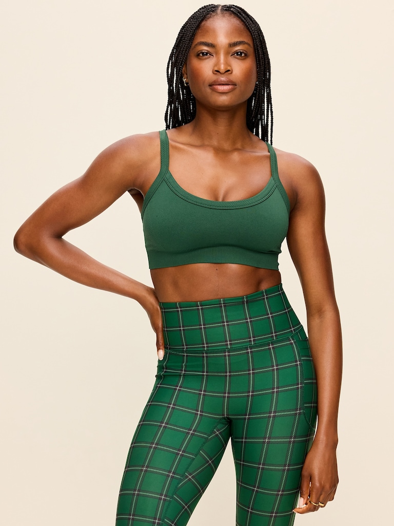 Light Support Fluid Seamless Ribbed Sports Bra