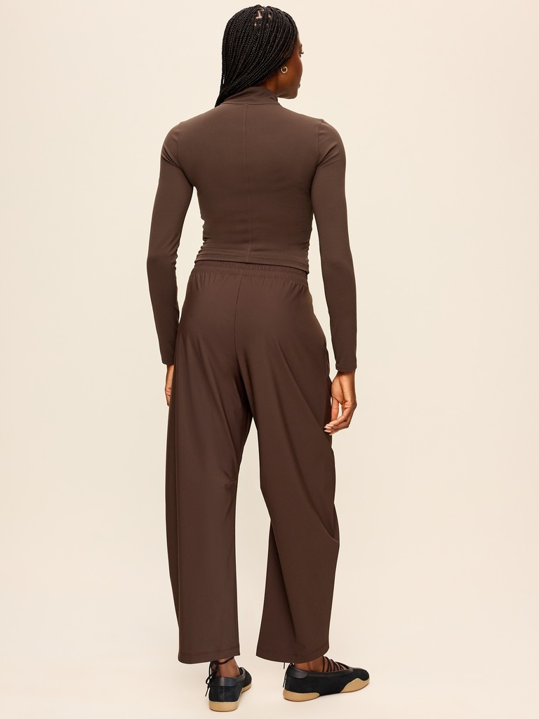High-Waisted SleekTech Barrel Ankle Pants