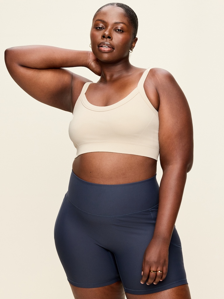 Light Support Fluid Seamless Ribbed Sports Bra