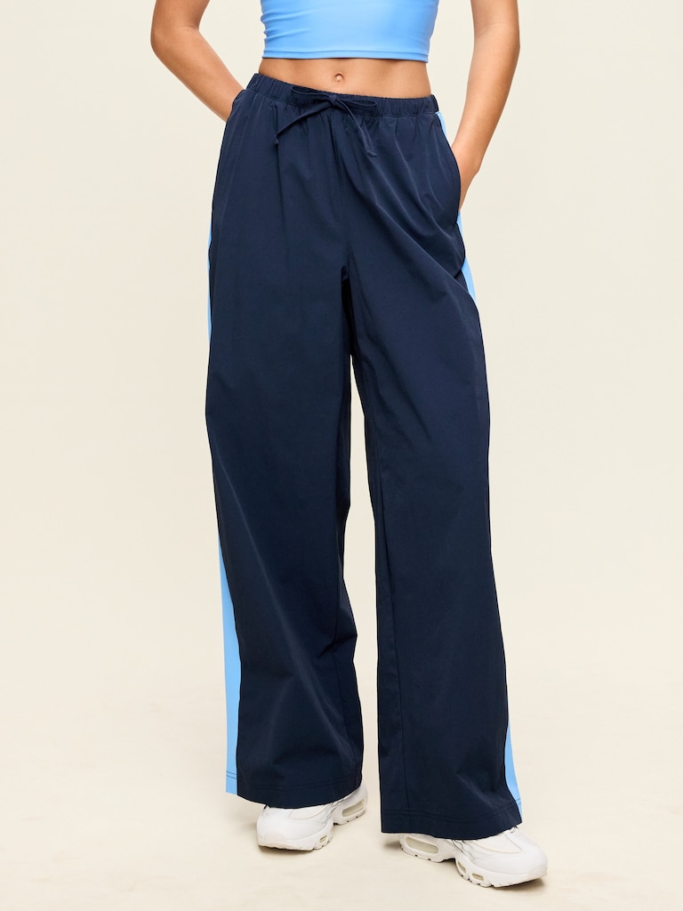 High-Waisted TrekTech Lightweight Woven Active Pants
