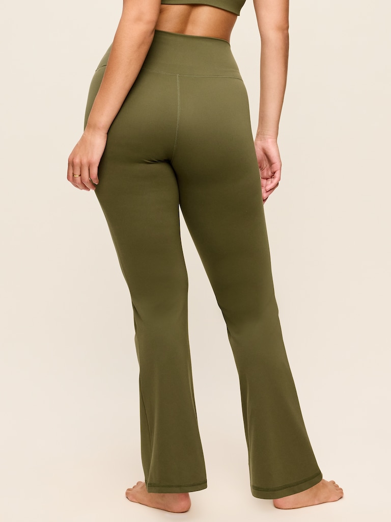 High-Waisted StudioSmooth Flare Leggings