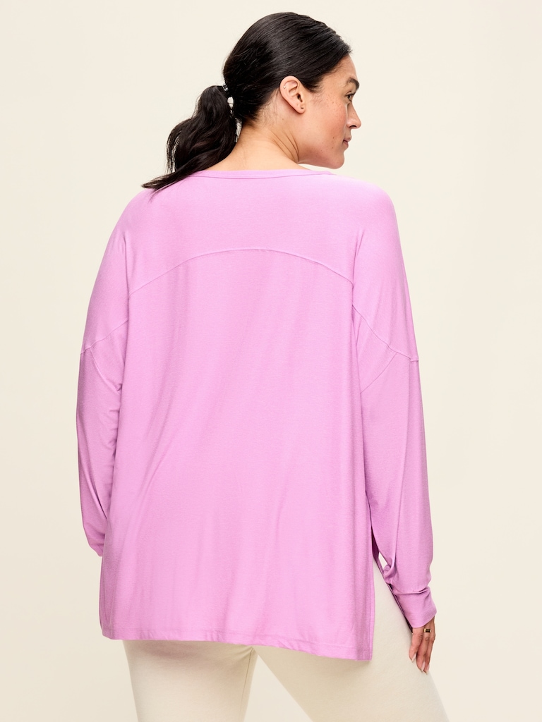 CloudMotion Long-Sleeve Tunic
