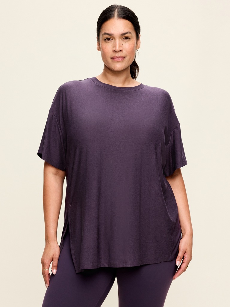 CloudMotion Short-Sleeve Tunic