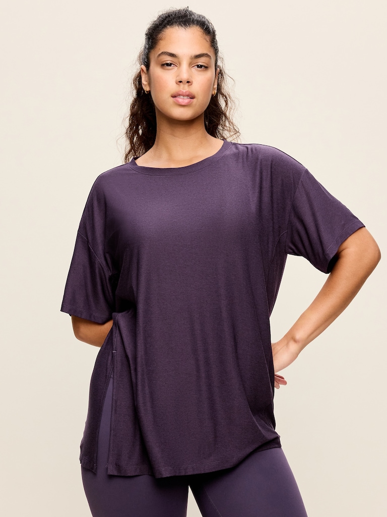 CloudMotion Short-Sleeve Tunic