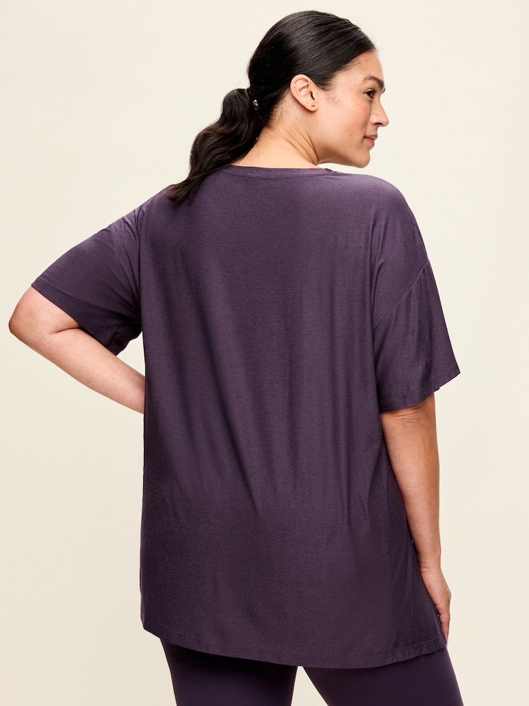 CloudMotion Short-Sleeve Tunic