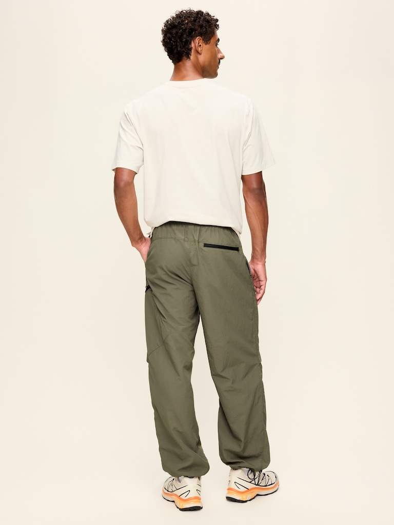 Pantalon de jogging cargo Tech coupe généreuse