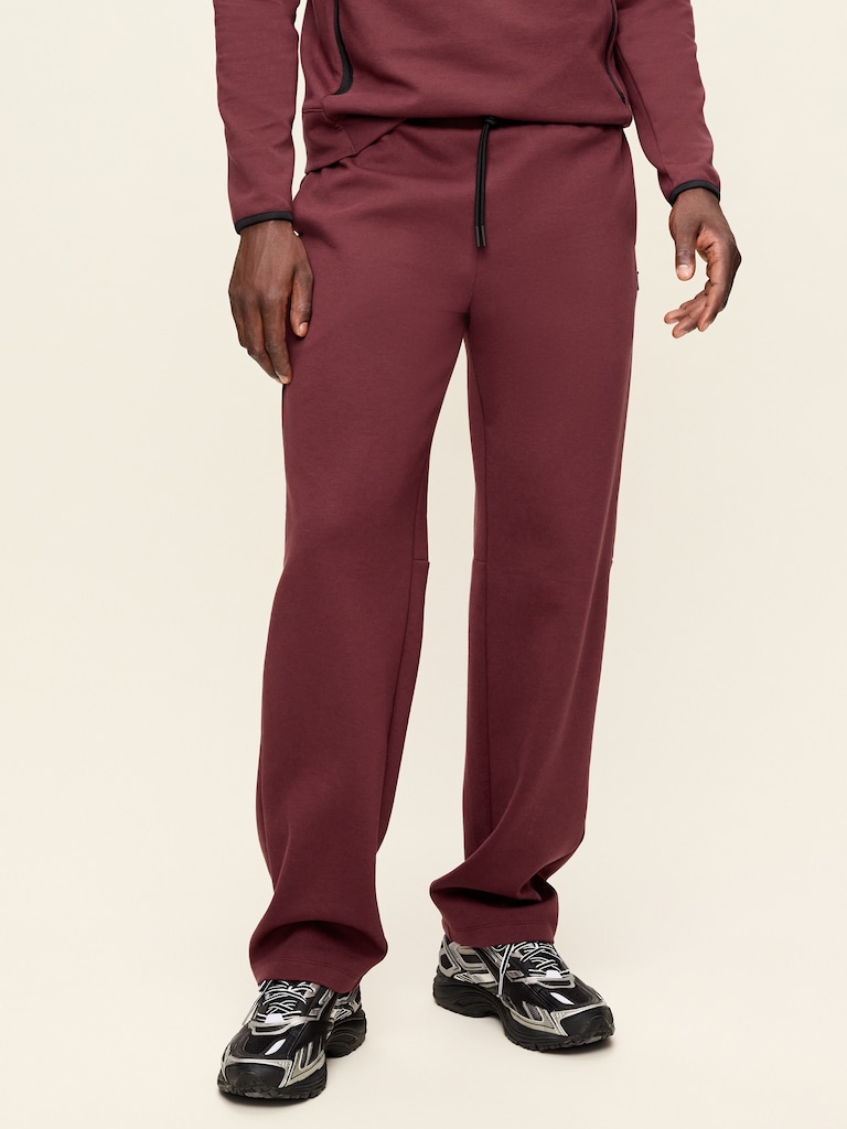 Dynamic Fleece Straight-Leg Pants