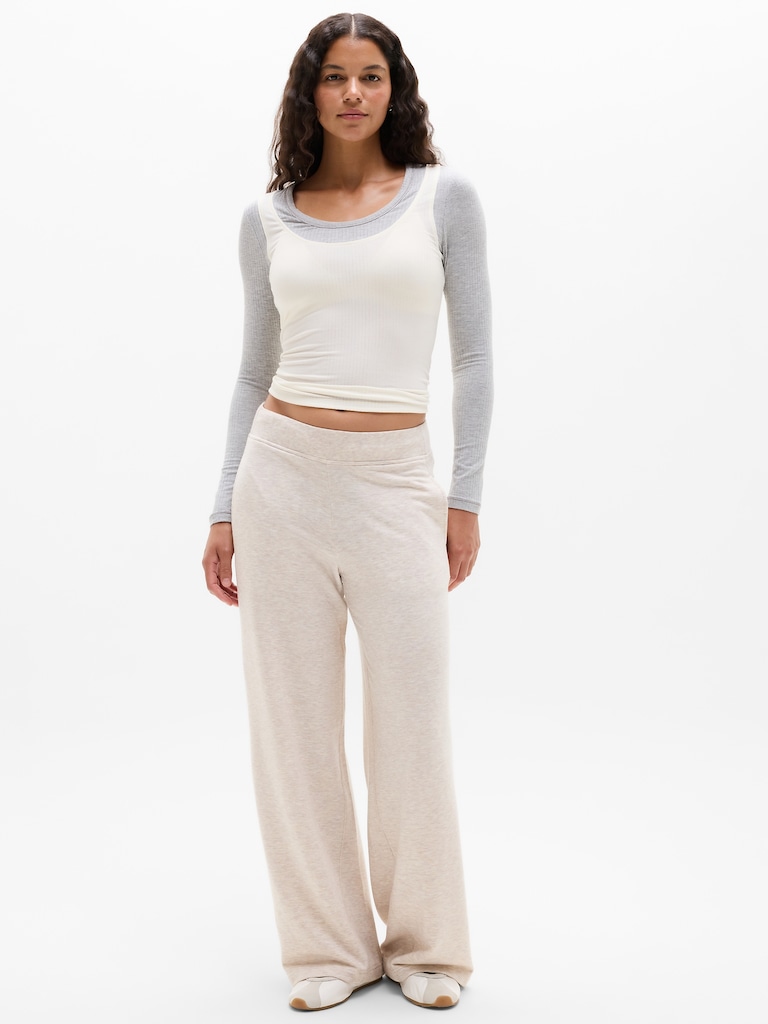 Coaster Luxe Straight Leg Pant