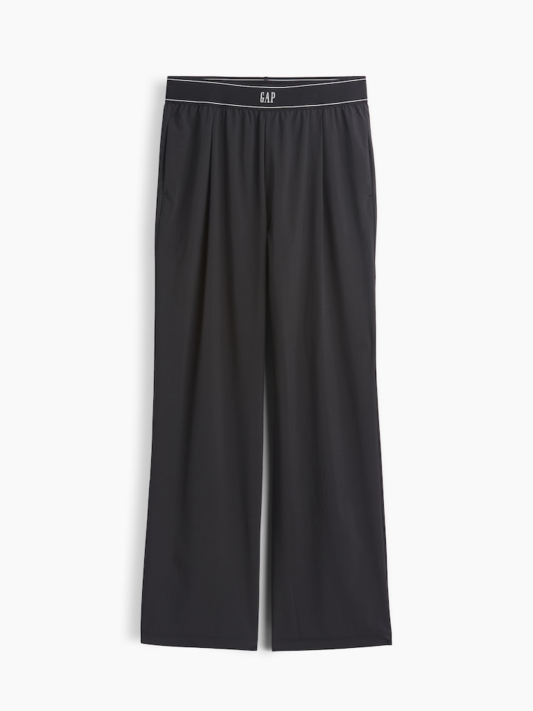 GapFit Pleated Easy Logo Pants