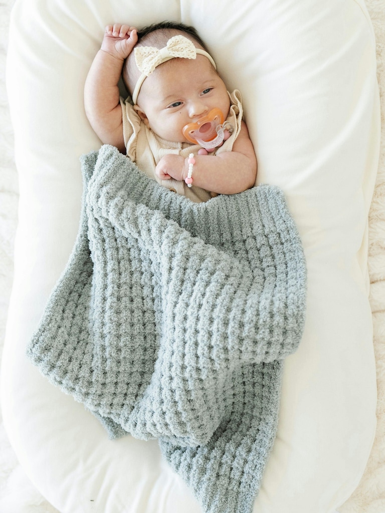 Saranoni Waffle Knit Mini Blanket