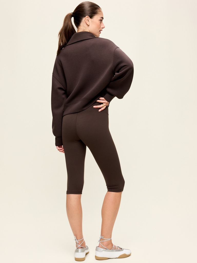 High-Waisted StudioSmooth Pedal Pusher Leggings