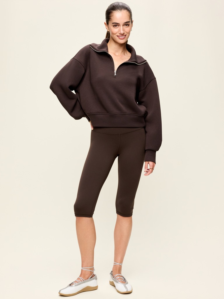 High-Waisted StudioSmooth Pedal Pusher Leggings