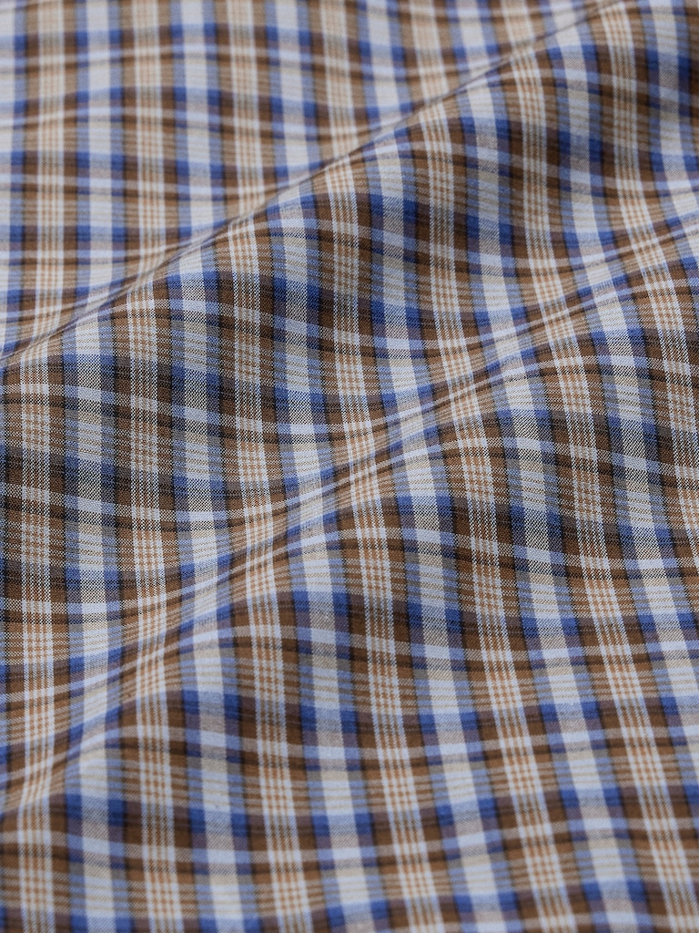 Standard-Fit Wrinkle-Resistant Dress Shirt