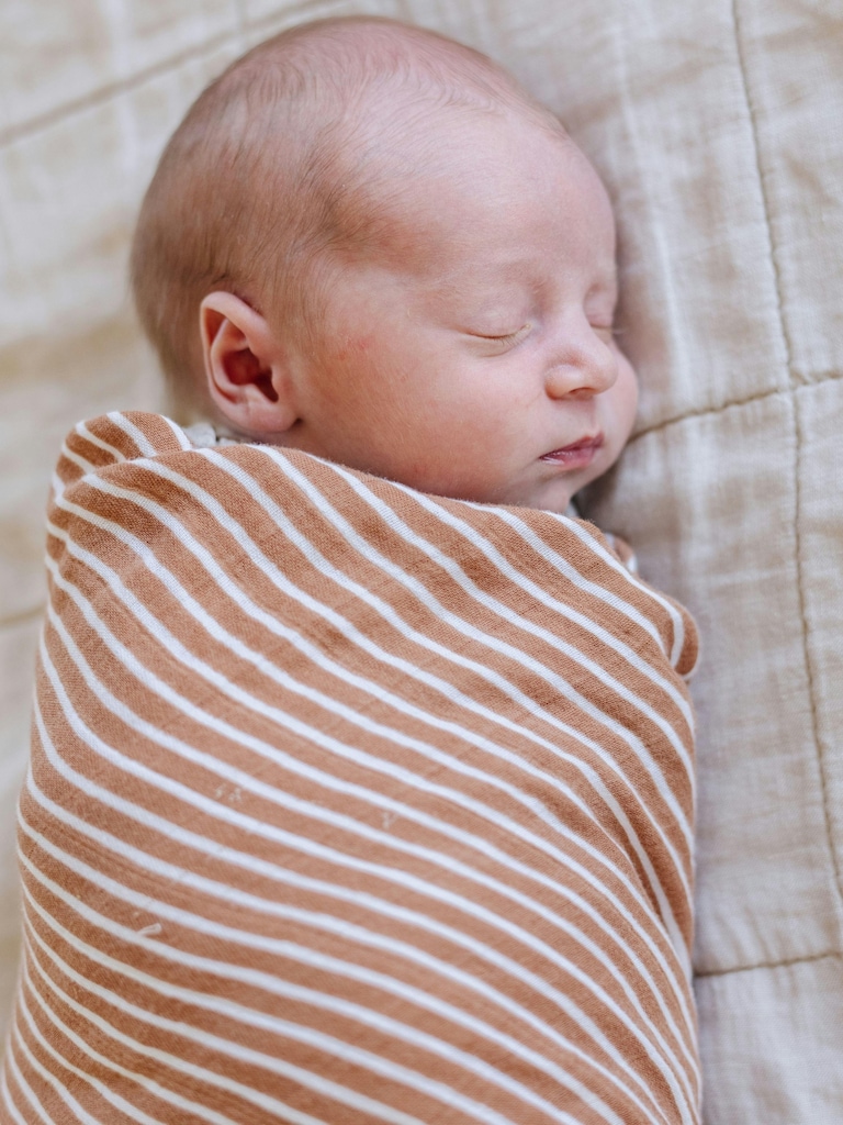 Saranoni Bamboo Rayon Muslin Swaddle