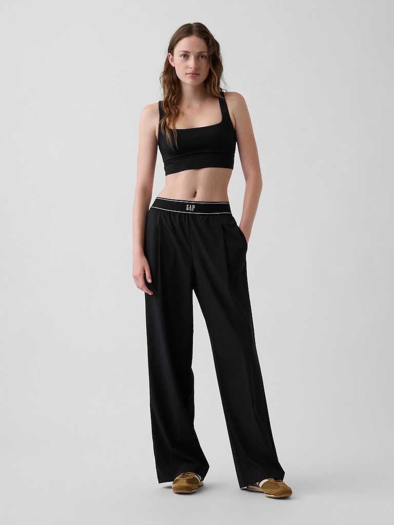 GapFit Pleated Easy Logo Pants