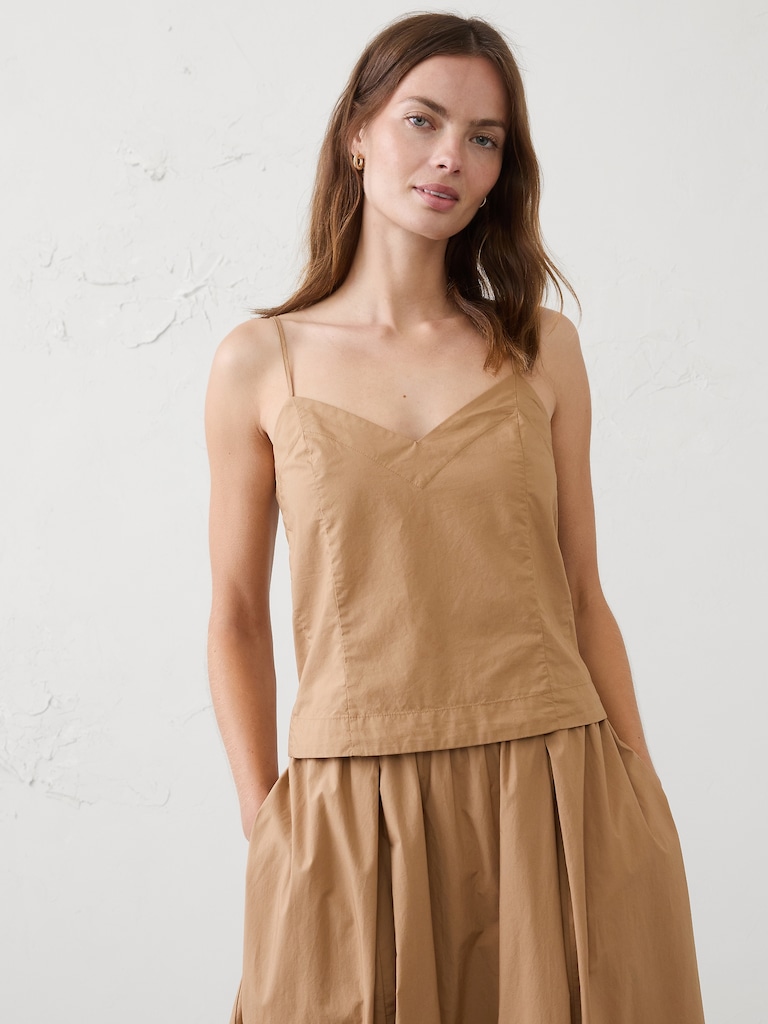 Pleated Swing Cropped Top