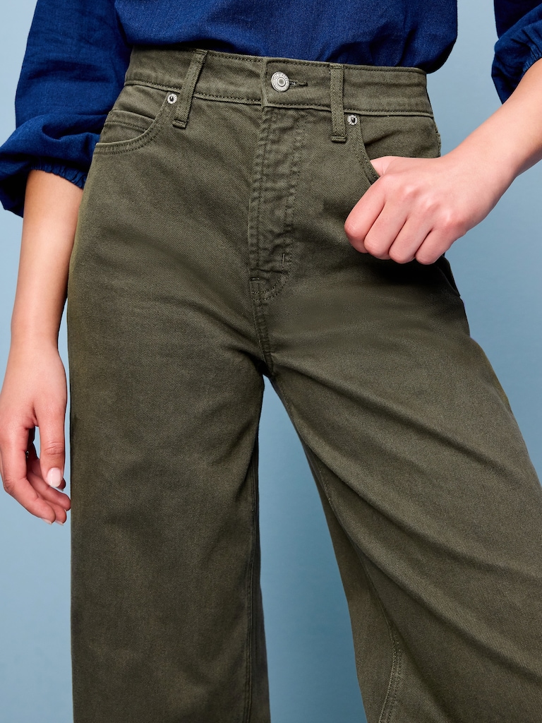 Extra High-Waisted Wide-Leg Jeans