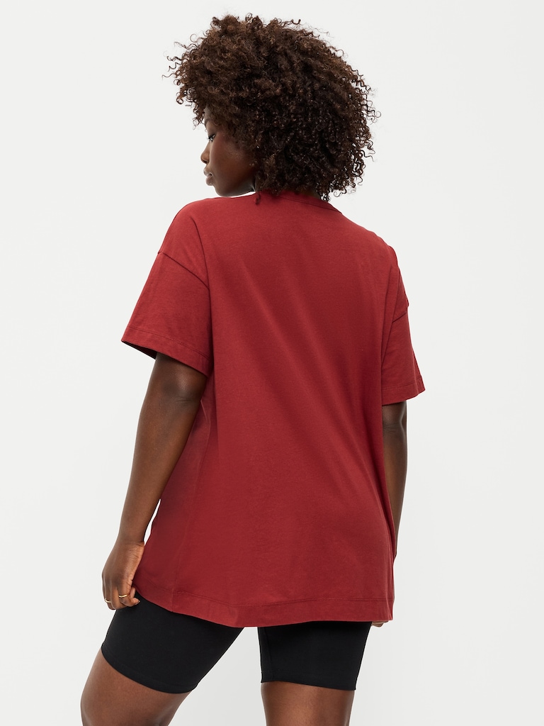 Dolly Parton™ Oversized Tunic T-Shirt