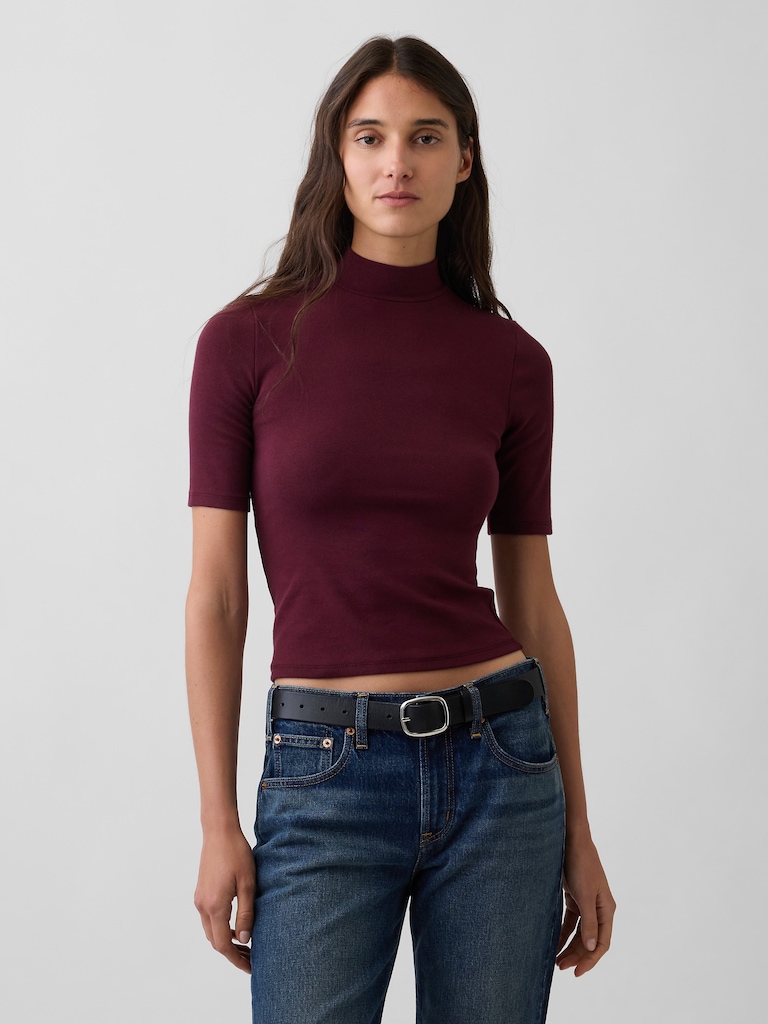 Modern Mockneck T-Shirt
