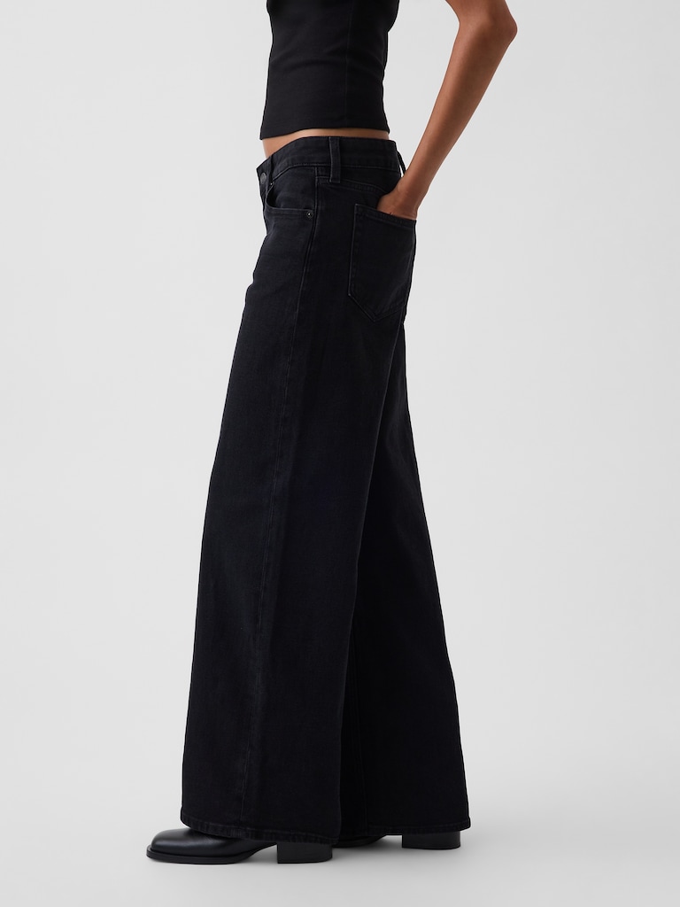 Low Rise Stride Wide-Leg Jeans