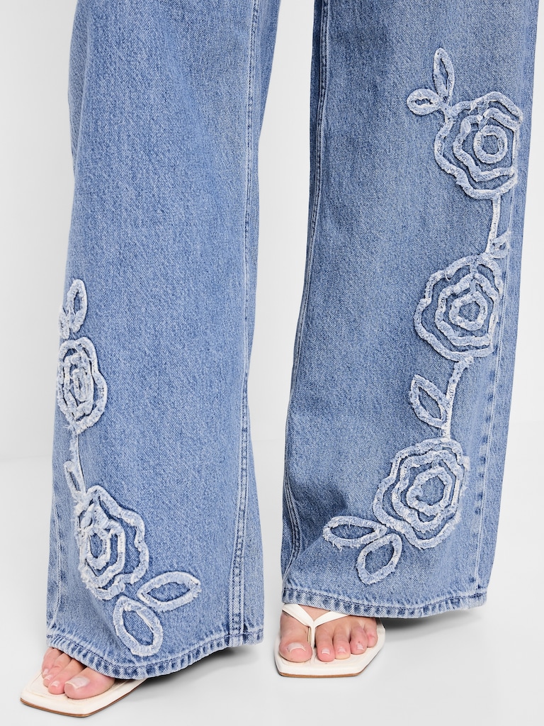 Low-Rise Baggy Wide-Leg Jeans