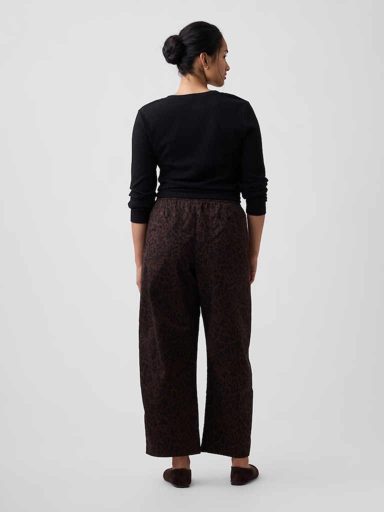 Mid Rise Easy Barrel Khakis