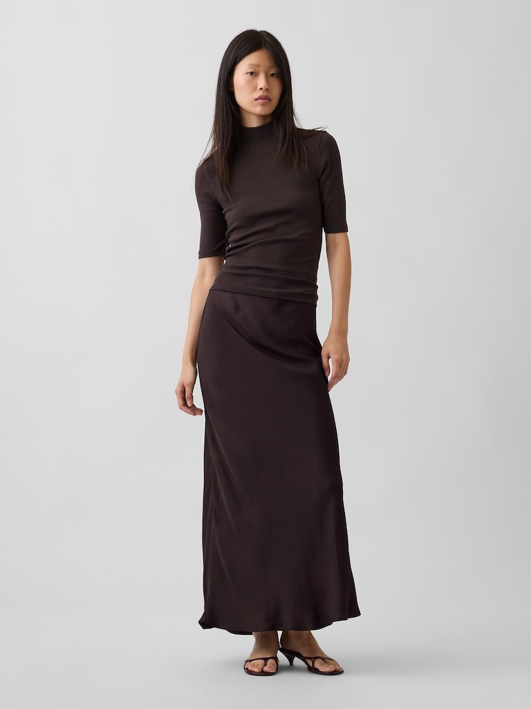 Modern Mockneck T-Shirt