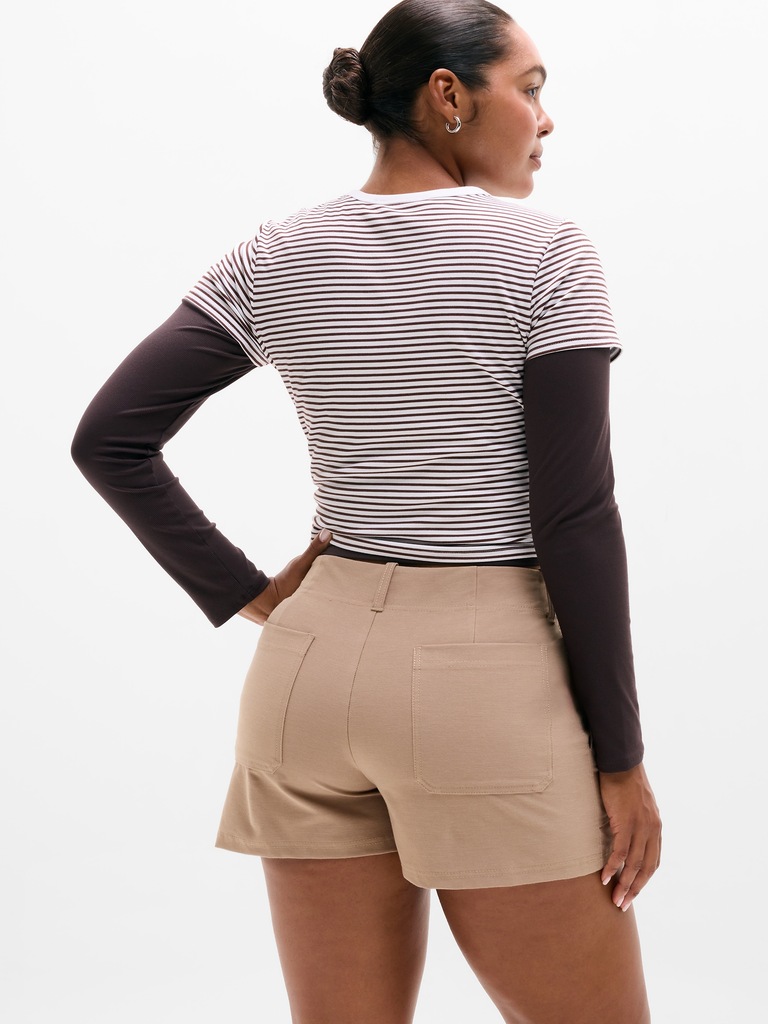 Skyline High Rise Tailored 4" Short