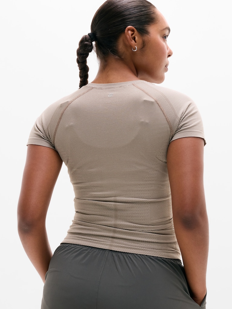 Momentum Flex Tee