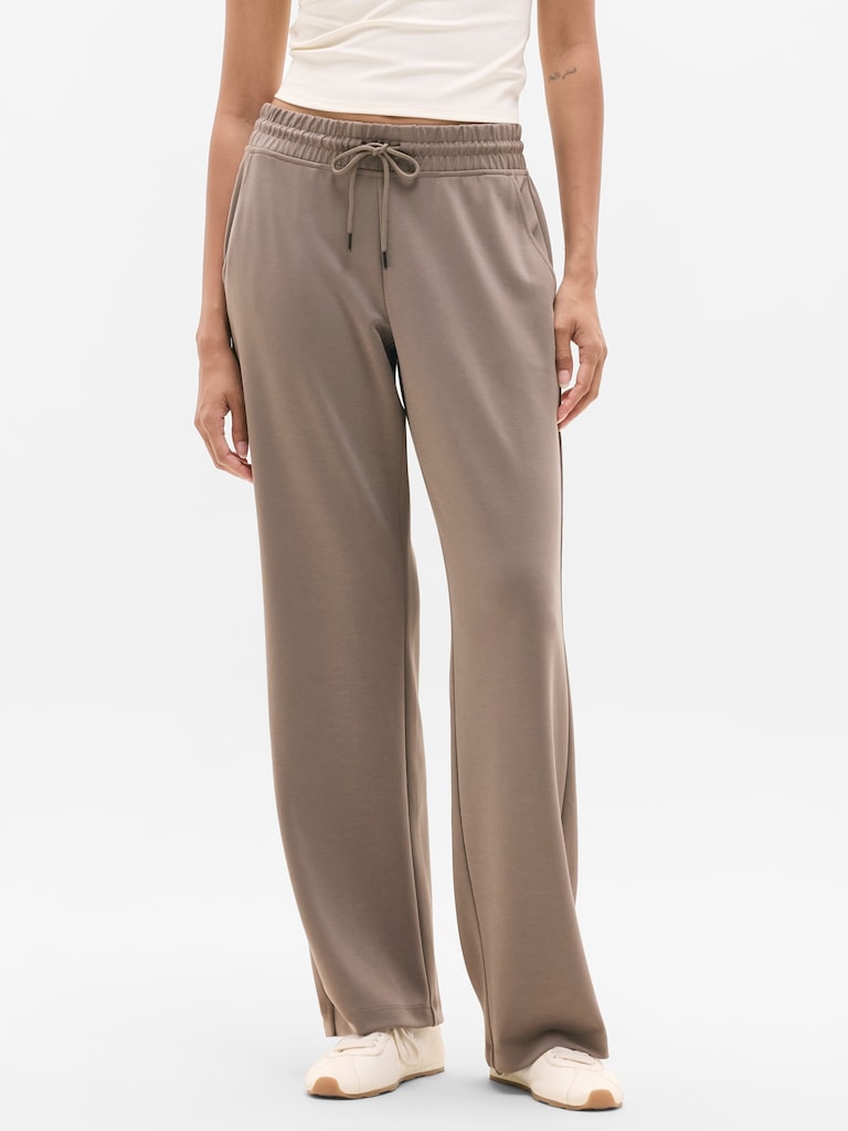 Seasoft Mid Rise Straight Pant