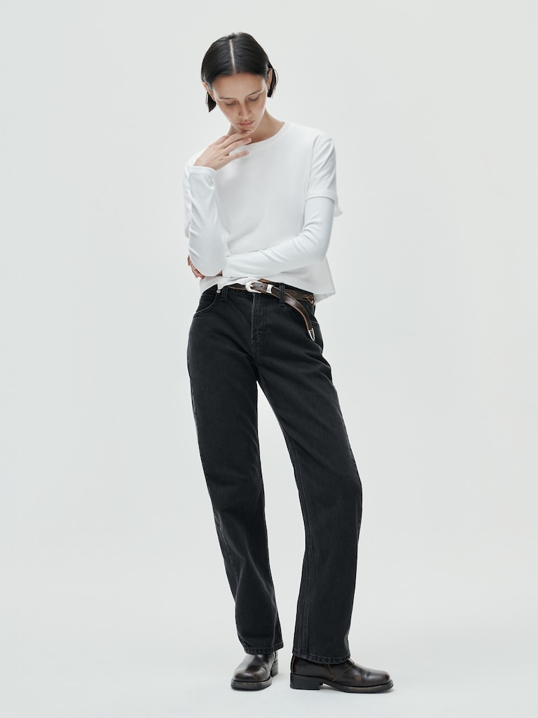 Mid Rise Straight Taper Jeans