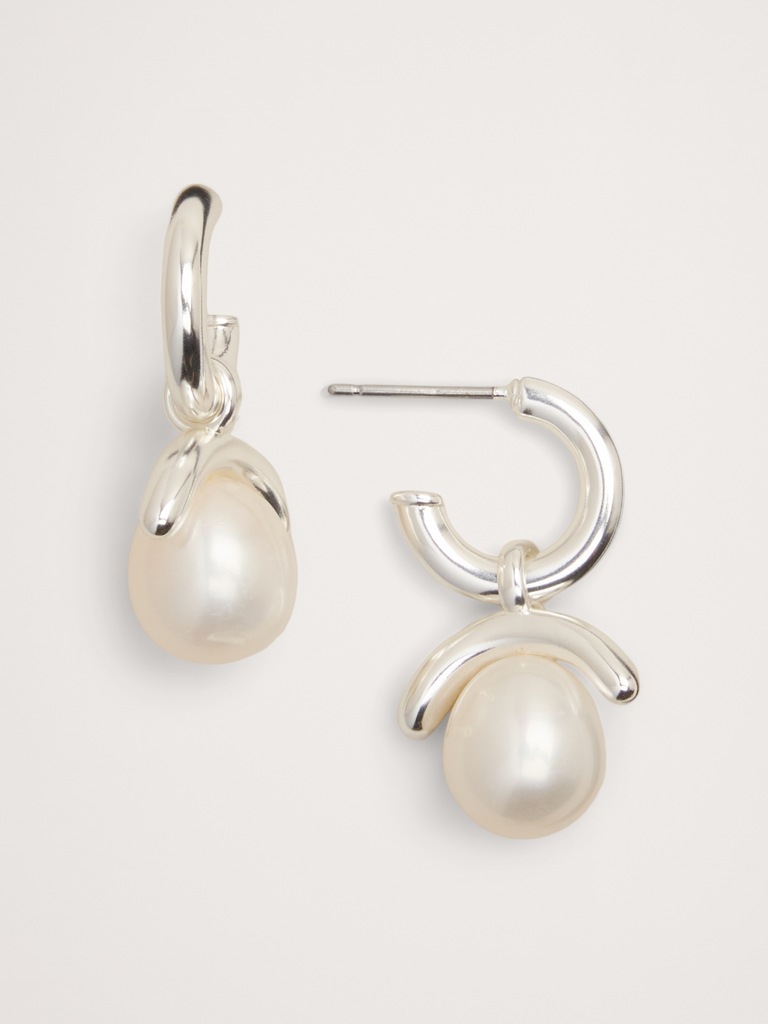 Pearl Drop Earrings
