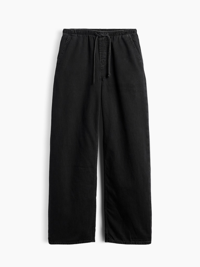 Low Rise UltraSoft Easy '90s Loose Jeans