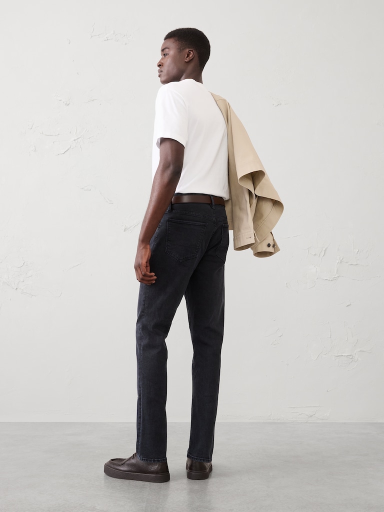 Slim Travel Jean