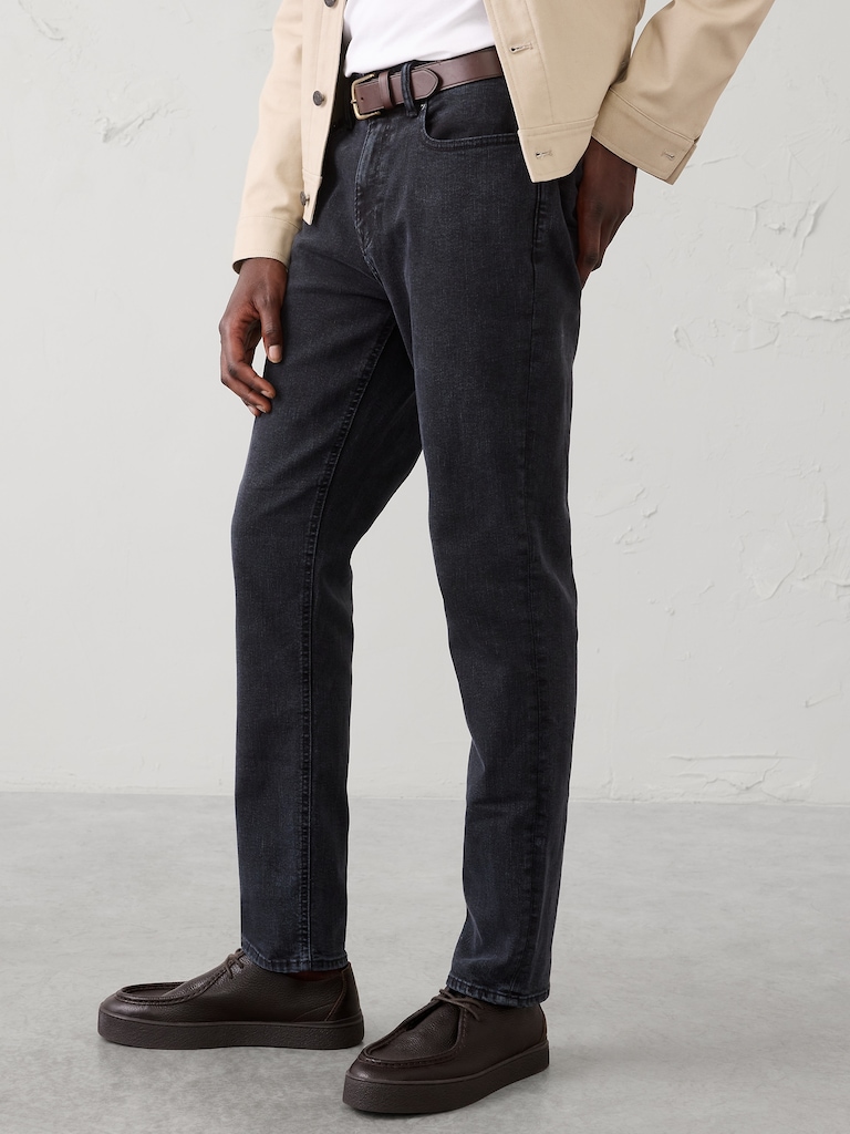 Slim Travel Jean