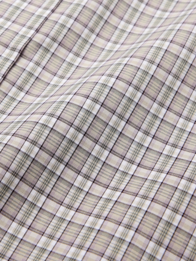 Slim-Fit Wrinkle-Resistant Dress Shirt