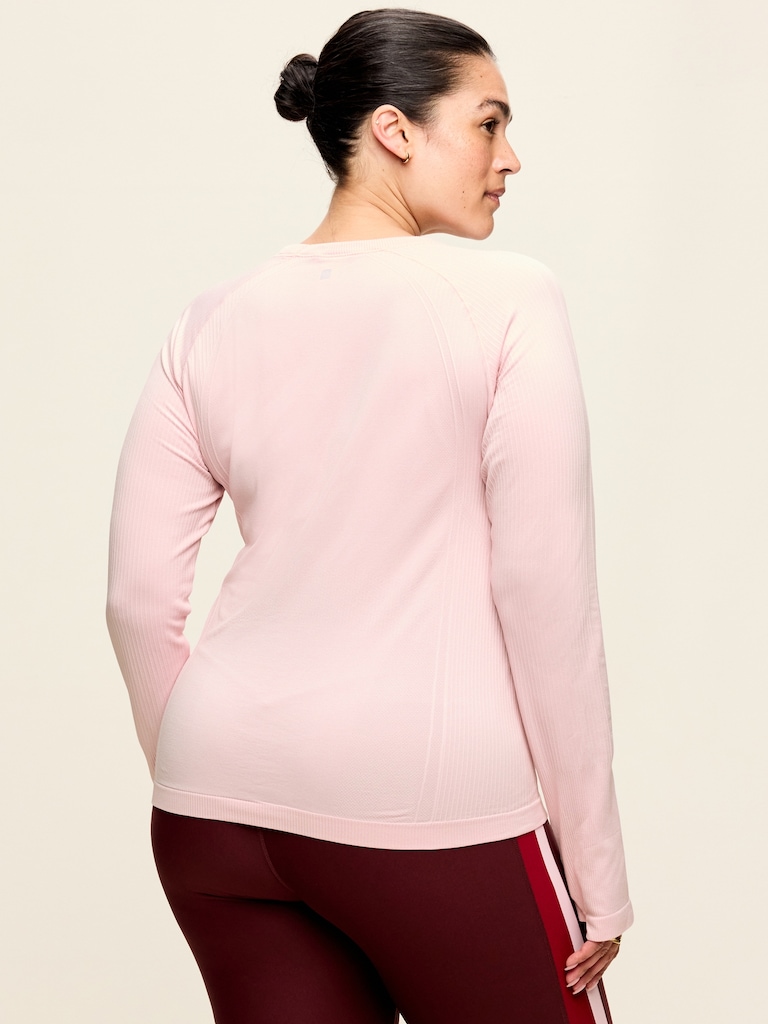 Fluid Seamless Fitted Top