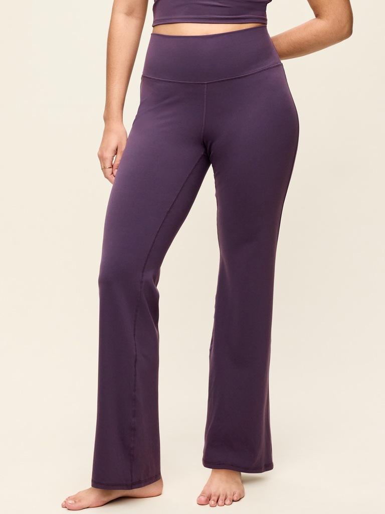 High-Waisted StudioSmooth Flare Leggings