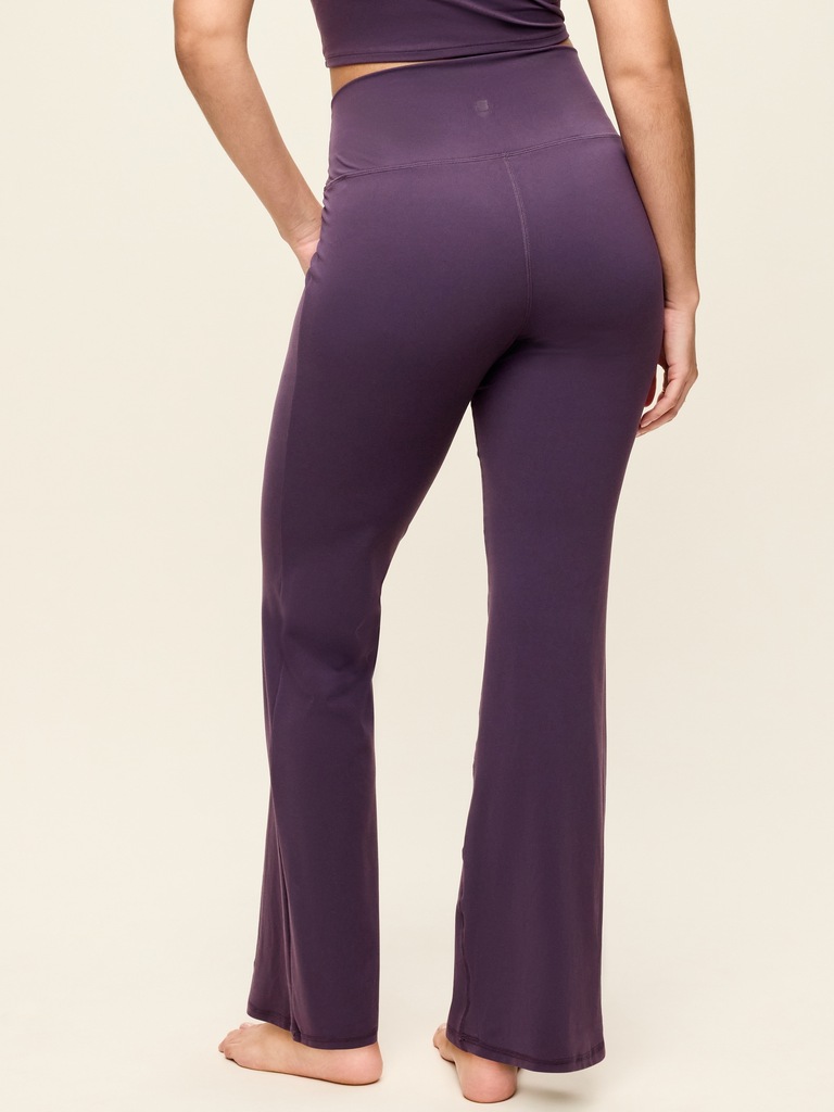 High-Waisted StudioSmooth Flare Leggings