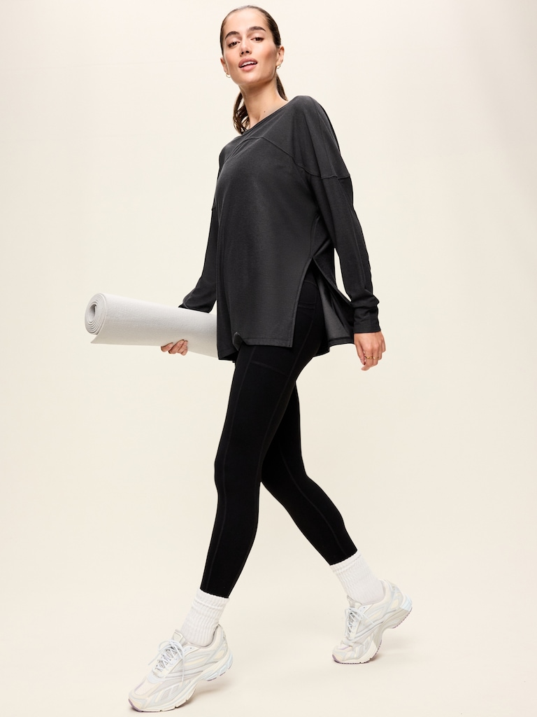 CloudMotion Long-Sleeve Tunic