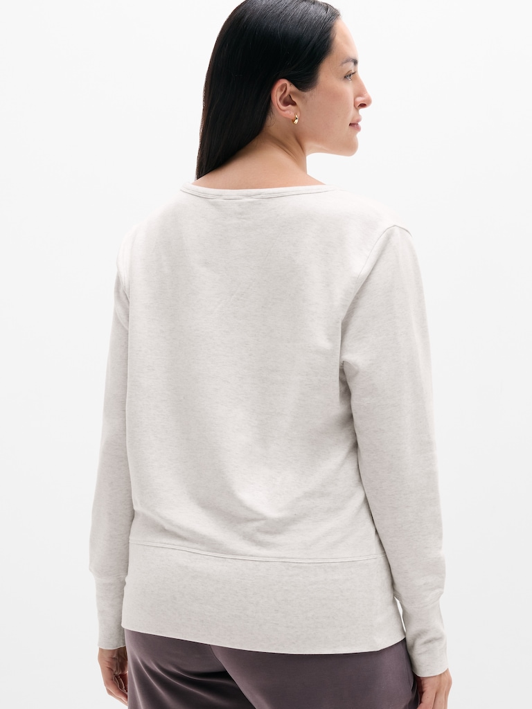 Coaster Luxe V-Neck Sweatshirt
