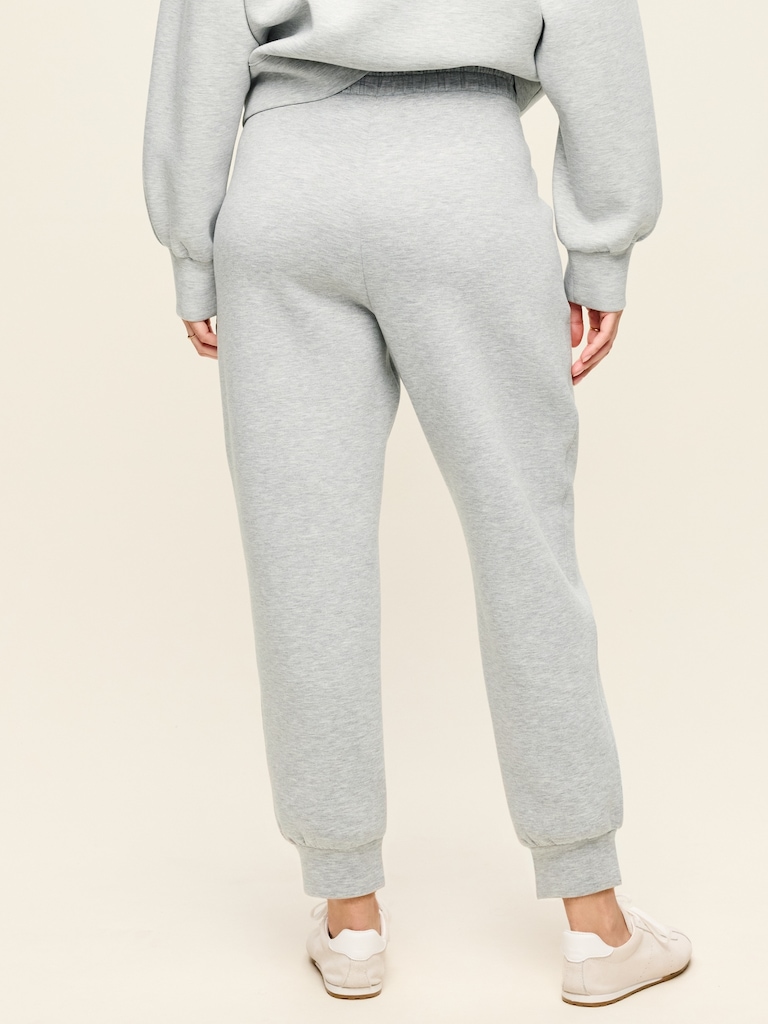 High-Waisted Bounce Fleece Jogger Sweatpants