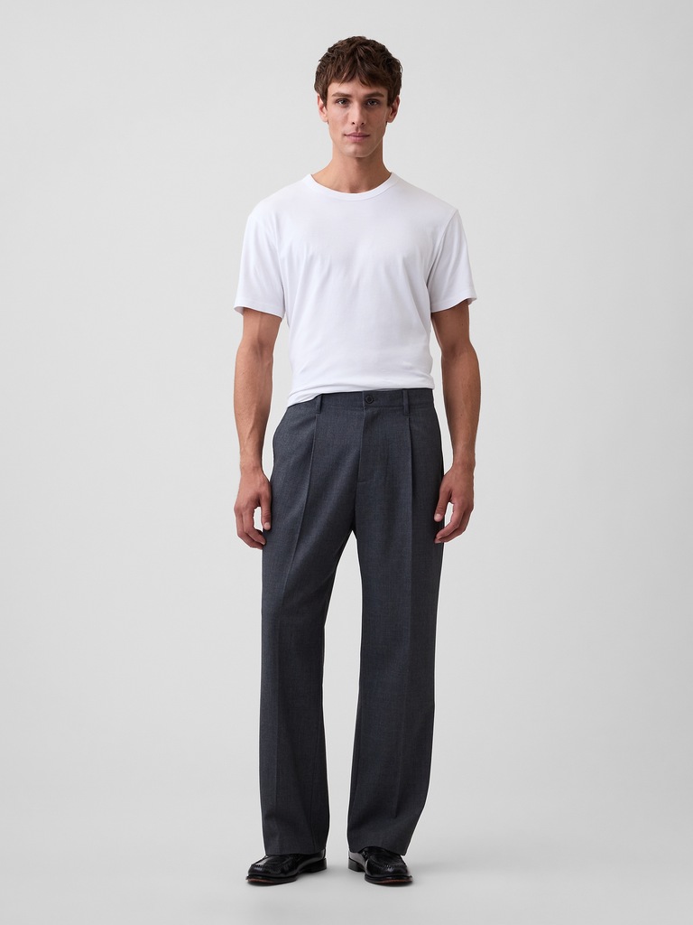 Relaxed Pleated Trousers