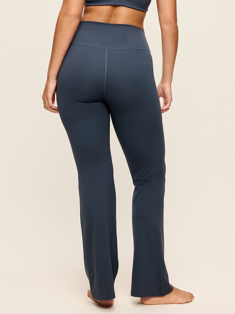 High-Waisted StudioSmooth Flare Leggings