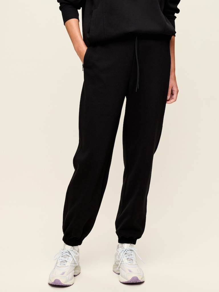 Dynamic Fleece Joggers