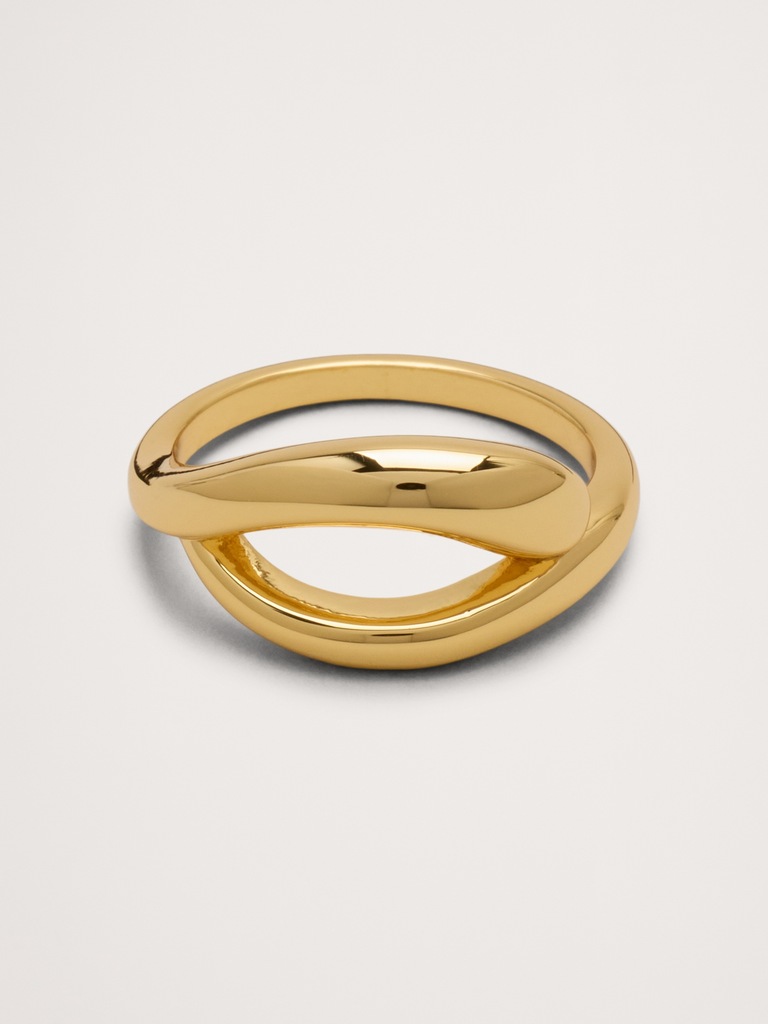 Twisted Opening Ring