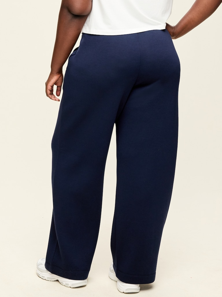 High-Waisted Bounce Fleece Wide-Leg Sweatpants